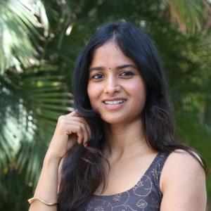 Shalini Impresses With Natural Beauty In Black Outfit