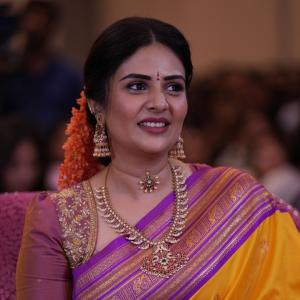 Sreemukhi Stuns In Traditional Saree Look At Event