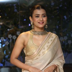 Elegant Cultural Fashion Inspiration by Actress Hebbah Patel  in Golden Saree