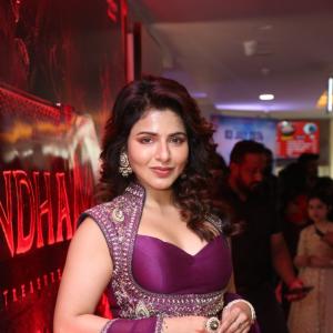 Aishwarya Menon dazzles in purple ethnic outfit at event