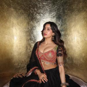 Janhvi Kapoor Dazzles in an Embroidered Festive Ensemble
