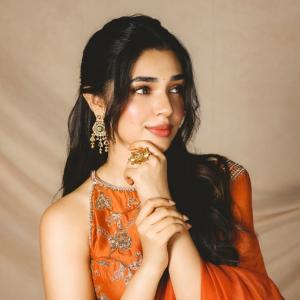 Krithi Shetty Glows in Orange With a Classic Ethnic Style