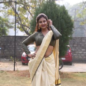 Graceful Actress Yashna Muthuluri in Classic Indian Attire