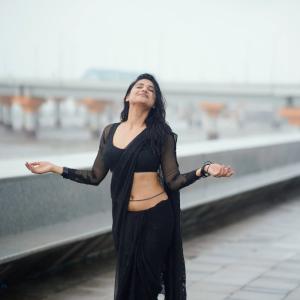 Prisha Singh’s Black Saree Look Blends Grace and Style