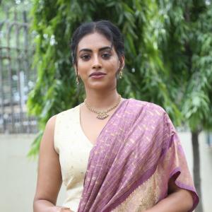Kamakshi Bhaskarla in a Graceful Purple Ethnic Look