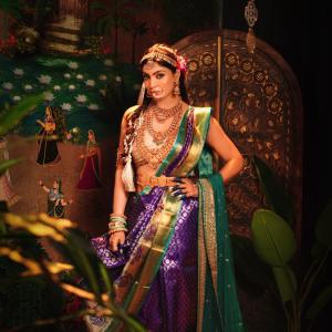 Akanksha Puri Stuns in an Elegant Traditional Bridal Look