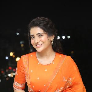 Rashi Singh Embraces Timeless Style in a Vibrant Saree
