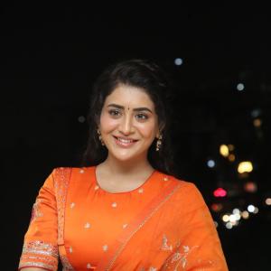 Rashi Singh Embraces Timeless Style in a Vibrant Saree
