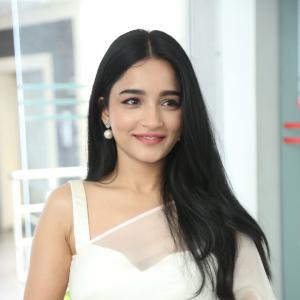 Visaka Dhiman Shines in an Elegant White Saree