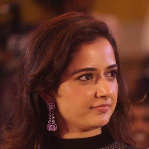 Ashika Ranganath Turns Heads in Stunning Saree Look