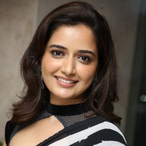 Ashika Ranganath Turns Heads in Stunning Saree Look