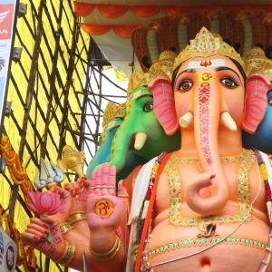 Khairatabad’s 69-Foot Ganesh Idol Welcomes Devotees