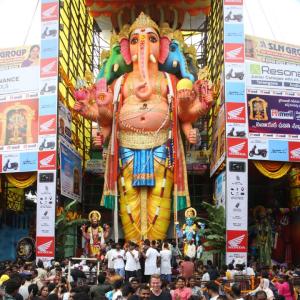 Khairatabad’s 69-Foot Ganesh Idol Welcomes Devotees