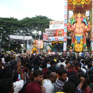 Khairatabad’s 69-Foot Ganesh Idol Welcomes Devotees