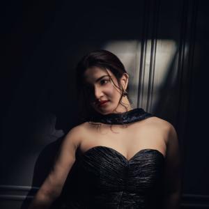 Honey Rose Flaunts a Sophisticated Glam Look