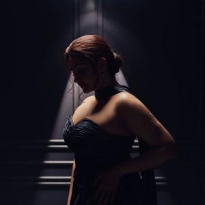 Honey Rose Flaunts a Sophisticated Glam Look