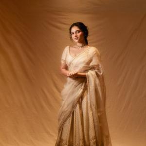 Kayadu Lohar Exudes Grace in Classic Ethnic Look