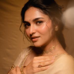 Kayadu Lohar Exudes Grace in Classic Ethnic Look