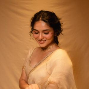 Kayadu Lohar Exudes Grace in Classic Ethnic Look