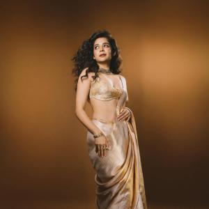 Mithila Palkar’s Striking Saree Portrait