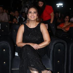 Huma Qureshi in a Black Sequined Outfit