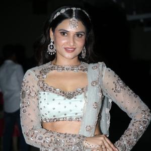 Prisha Singh Elevates Traditional Style With Silver Jewellery