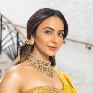 Rakul Preet Singh Stuns in a Yellow Saree