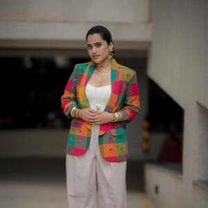 Anchor Sravanthi Chokkarapu’s Modern Indo-Western Style
