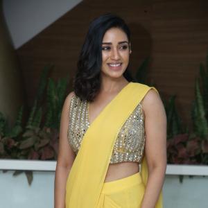 Nivetha Pethuraj Looks Radiant in Stylish Saree Photos