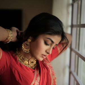 Dimple Hayathi’s Classic Indian Look