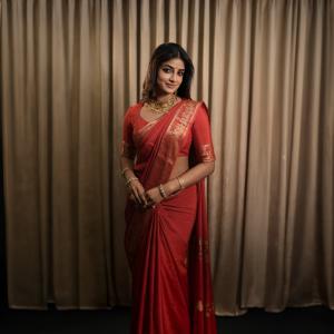 Dimple Hayathi’s Classic Indian Look