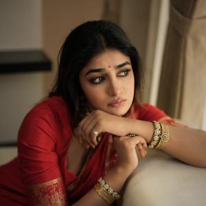 Dimple Hayathi’s Classic Indian Look