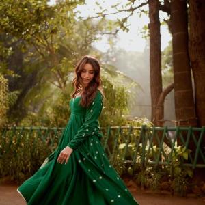 Stunning Actress Tripti Dimri in Graceful Traditional Attire