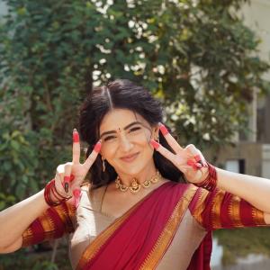 Traditional Elegance of Actress Rashi Singh in a Saree