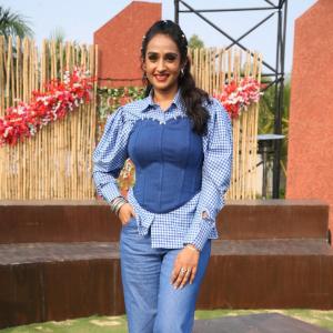 Stylish Actress Laya in Checkered Shirt & Denim Corset