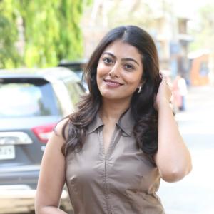 Fashionable Actress Merin Philip Poses with Confidence in Modern Style