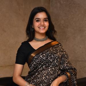 Beautiful Portrait of Actress Priyanshi in Traditional Indian Saree