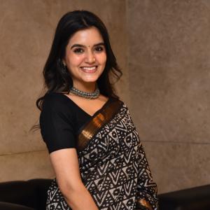 Beautiful Portrait of Actress Priyanshi in Traditional Indian Saree