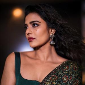 Grace and Beauty of Actress Aishwarya Rajesh in a Floral Saree