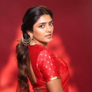 Traditional Elegance of Actress Eesha Rebba in Red Saree