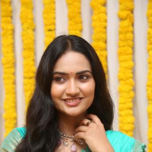 Stunning Actress Kajal Chowdary in Turquoise Saree