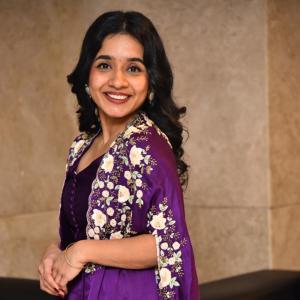 Beautiful Ethnic Fashion of Actress Hanishma in Traditional Outfit