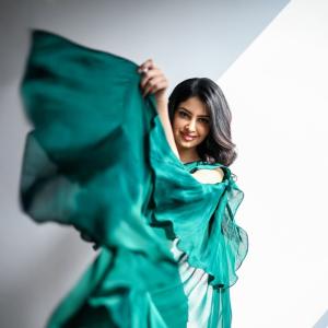 Actress Manasa Varanasi looks Elegant in Green Ruffled Saree