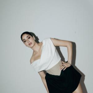 Actress Janhvi Kapoor Stunning in Modern Fashion Styling