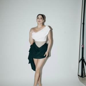 Actress Janhvi Kapoor Stunning in Modern Fashion Styling