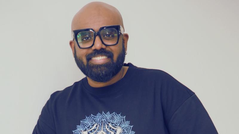 Jettly Movie: Director Ritesh Rana Interview On Humor, Suspense And Thriller Elements