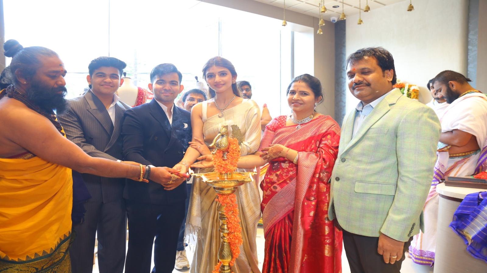 Tollywood Star Sreeleela Opens The Signature Silks KPHB