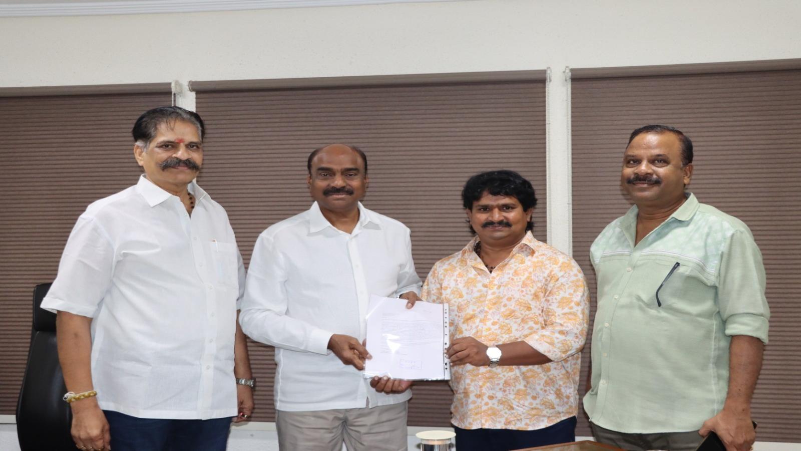 Subba Reddy Gives Varanasi Title to Rajamouli&ndash;Mahesh Film