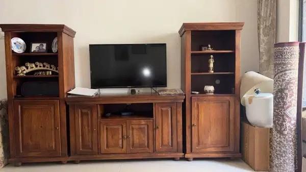 Beds, Wardrobes and TV Unit for Sale in Khar West Mumbai