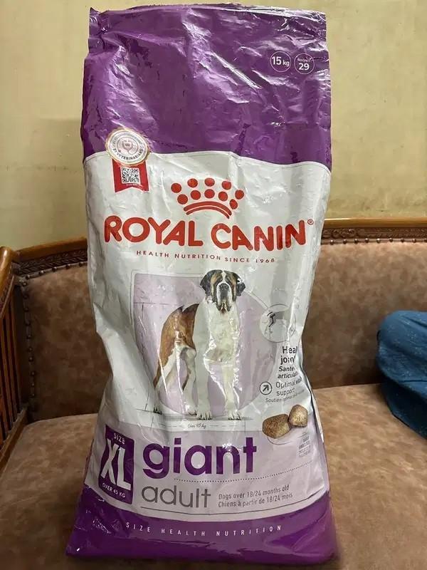 Royal Canin Giant Adult Dog Food 15kg for Sale in Chennai